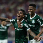Facundo Torres vem sendo um dos principais nomes do Palmeiras na atual temporada e pode ser escalado junto a Matheus Pereira