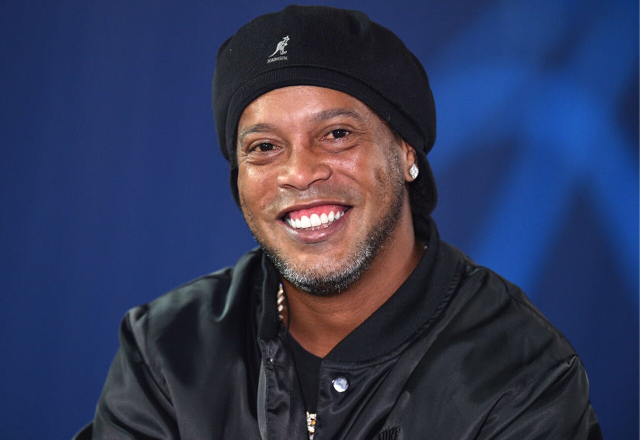Ronaldinho Gaúcho quase voltou ao Grêmio em 2011, mas acertou com o Flamengo