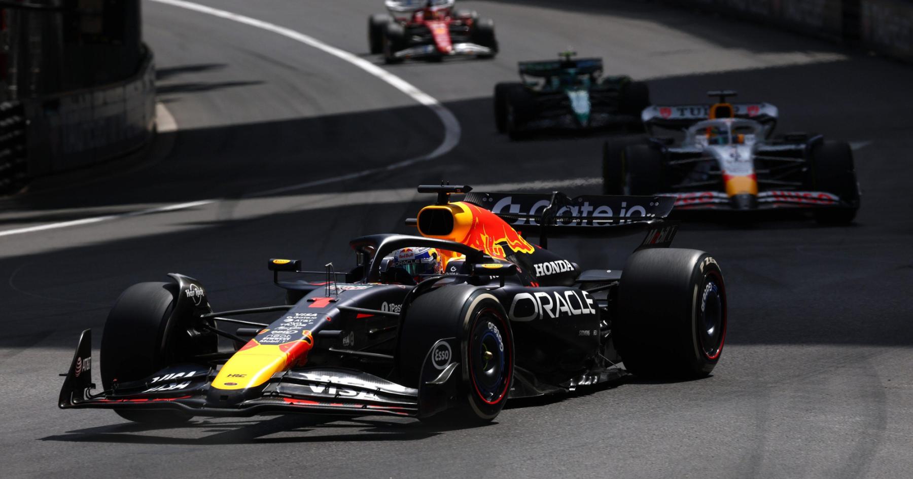 Max Verstappen consegue licença para correr em outra modalidade além da Fórmula 1