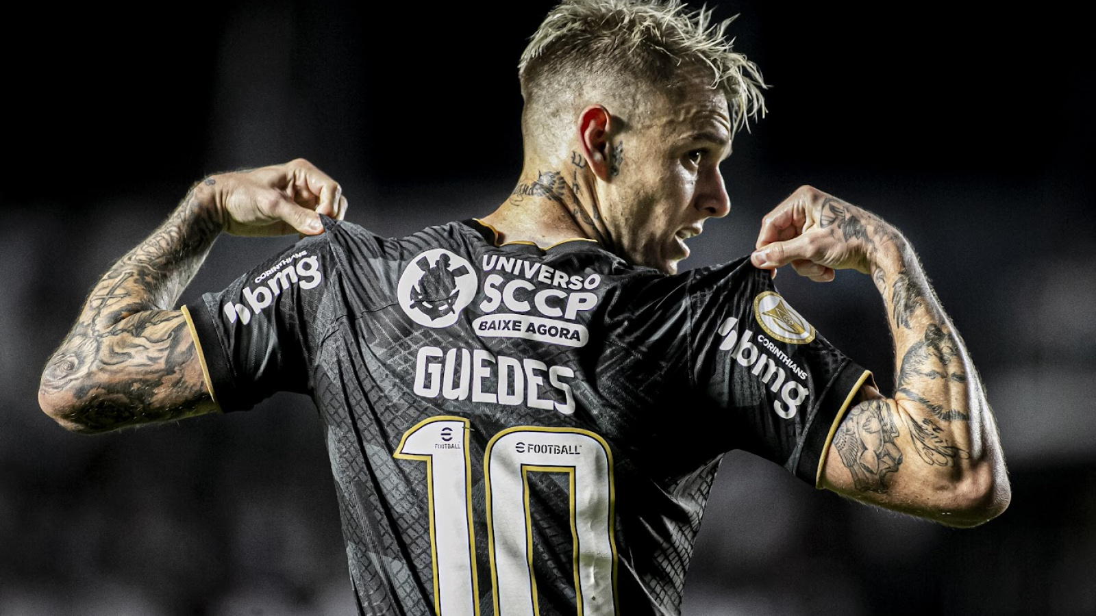 Roger Guedes prioriza o Corinthians caso decida voltar ao futebol brasileiro