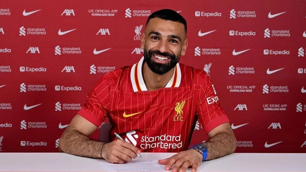 Mohamed Salah, atacante do Liverpool, é eleito jogador mais influente da atual temporada